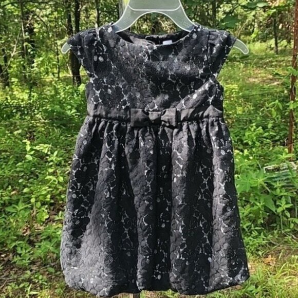 babyGap Girl Sz 5 Black Lace Like Material Over Light Fabric Bubble Dress w/Bow - Picture 15 of 15